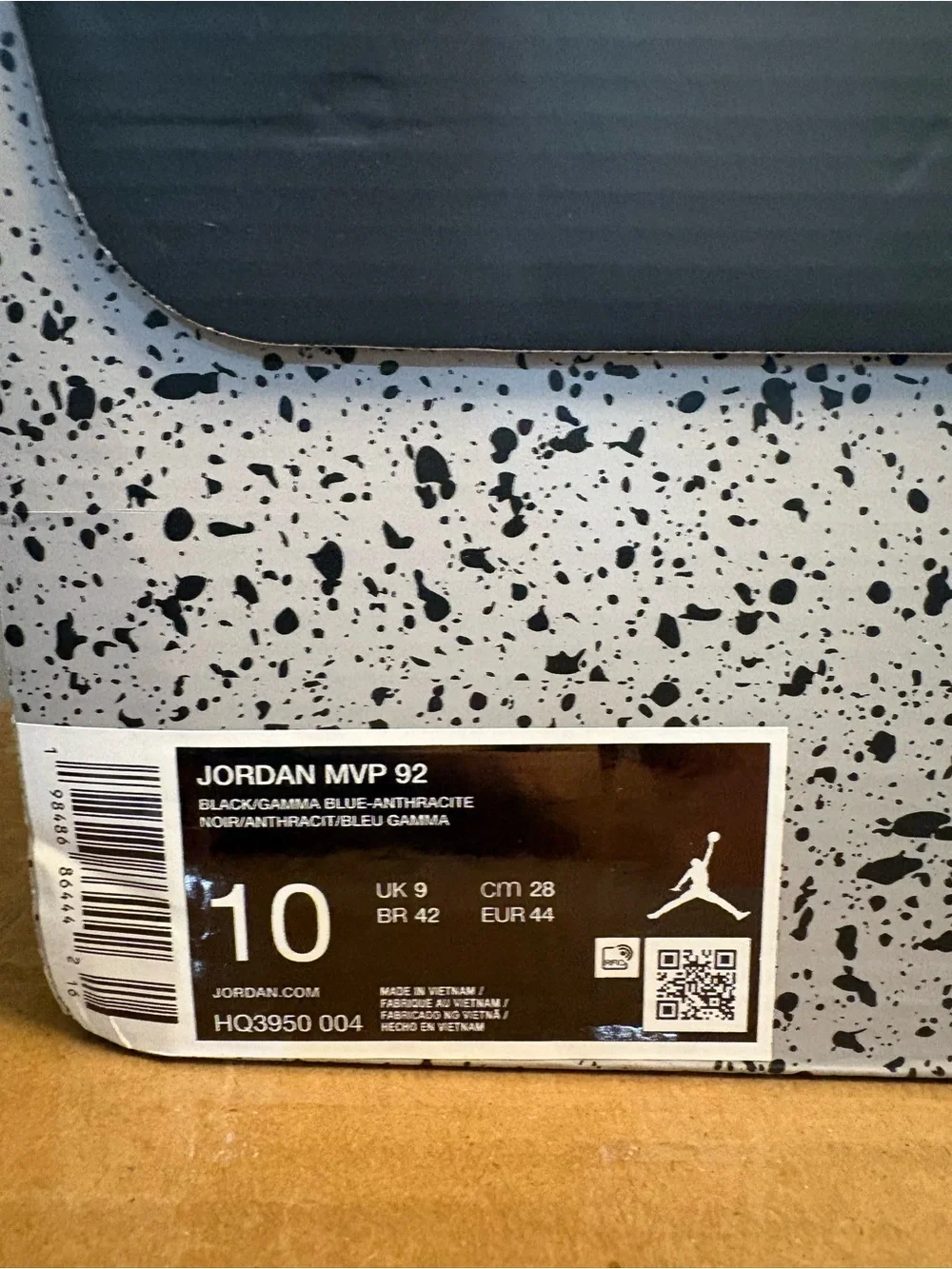 Jordan sleek sneakers